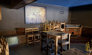 Amplio local comercial en venta