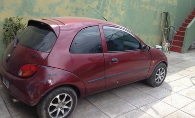 Casa En Esquina A Reciclar 4 Amb Con Cochera
