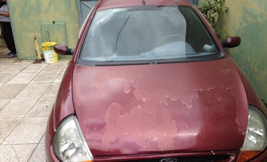 Casa En Esquina A Reciclar 4 Amb Con Cochera