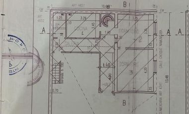 Casa En Esquina A Reciclar 4 Amb Con Cochera
