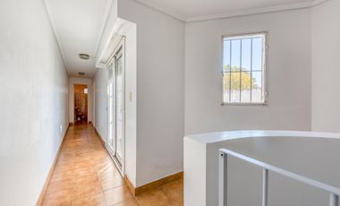 Casa en venta en La Calabria, San Isidro