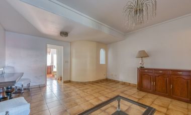 Casa en venta en La Calabria, San Isidro