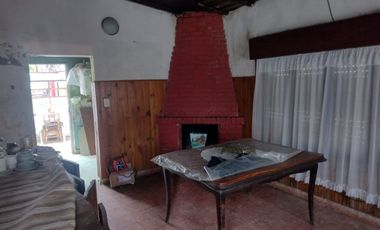 LOCALES +CASAS A RECICLAR+ LOTE PARA  433 MT2.
