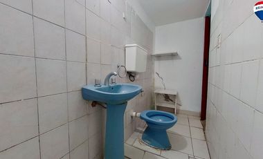 VENTA CASA 4 AMBIENTES CON PARQUE EZPELETA