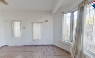 VENTA CASA 4 AMBIENTES CON PARQUE EZPELETA