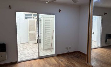 VENTA APTO CREDITO PH 2 AMBIENTES V. PUEYRREDON