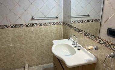 VENTA APTO CREDITO PH 2 AMBIENTES V. PUEYRREDON