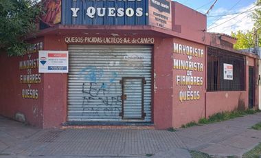 CASA CON LOCALES EN VENTA EN  ALEJANDRO KORN