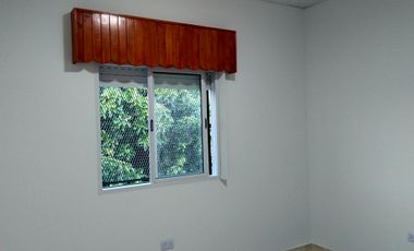 ALDO BONZI - DEPARTAMENTO EN PLANTA ALTA - CONTRA FRENTE -  2 AMB. CON 2 PATIOS