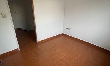 Duplex 3 ambientes barrio Manzanares