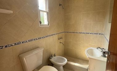 Venta Dúplex con Cochera en Lomas de Zamora