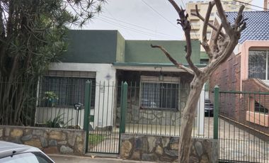 Venta Casa En San Martin Centro. Ideal Empresa Constructora. Apta Credito