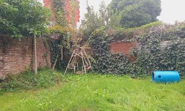 VENTA casa mas departamento sobre amplio lote ESCUCHA OFERTA