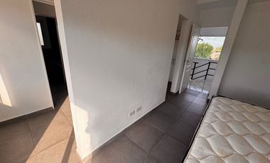 Alquiler amoblado de casa en el Barrio de Santa Juana - Canning