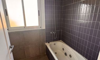 Alquiler amoblado de casa en el Barrio de Santa Juana - Canning