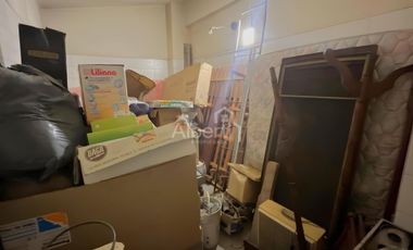 VENTA LOCAL COMERCIAL EN HAEDO CENTRO - UBICADO EN GALERÍA.