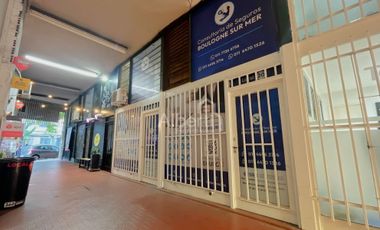 VENTA LOCAL COMERCIAL EN HAEDO CENTRO - UBICADO EN GALERÍA.