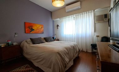 CHALET EN 2 PLANTAS V.SARMIENTO