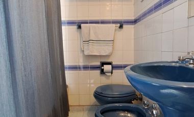 CHALET EN 2 PLANTAS V.SARMIENTO