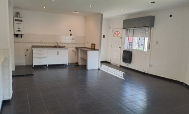 ALDO BONZI-ALQUILER- CASA 3 AMBIENTES