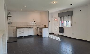 ALDO BONZI-ALQUILER- CASA 3 AMBIENTES