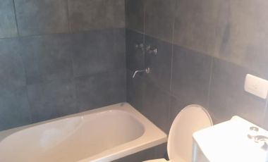 DOS AMBIENTES / PLANTA ALTA  / LOS ANDES 1200 / BERNAL