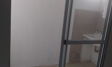 DOS AMBIENTES / PLANTA ALTA  / LOS ANDES 1200 / BERNAL