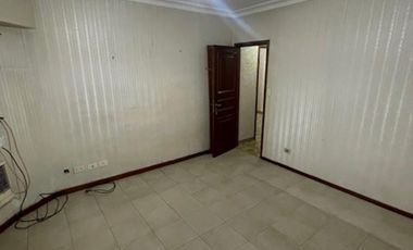 Departamento de 3 Amplios Ambientes, Terraza, Quincho y Segundo Departamento.