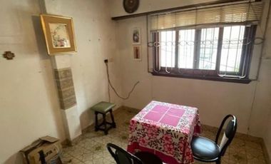 Departamento de 3 Amplios Ambientes, Terraza, Quincho y Segundo Departamento.