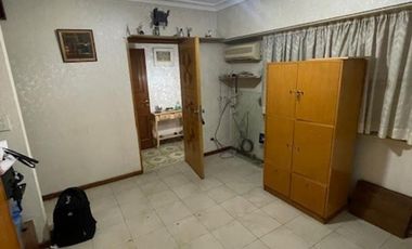 Departamento de 3 Amplios Ambientes, Terraza, Quincho y Segundo Departamento.