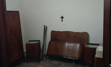 CASA 6 AMBIENTES S/LOTE 8,66 X 29 ANTIGUA PARA REMOZARM  O LOTE 8,66 X29LOTE 8,66 X 29 ZONIFICACION USAB 2