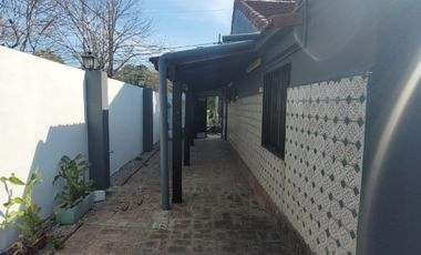 Chalet 3 Amb.con Dependencias Frente A Pza Belgrano