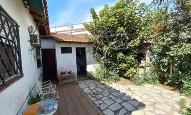 Chalet A Reciclar 3 Y 1/2 Amb. En B° Guemes Oportunidad  Nuevo Precio