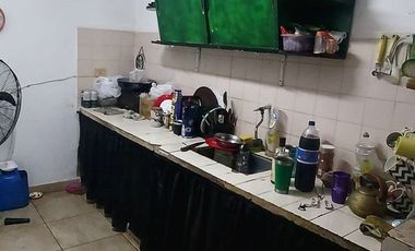 Vendo casa a reciclar zona centro, Paraná