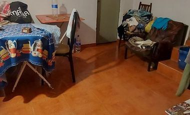 Vendo casa a reciclar zona centro, Paraná