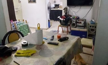 Vendo casa a reciclar zona centro, Paraná