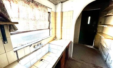 Casa c/parque, 2 ambientes, EN ALQUILER, Lisandro De La Torre 2600, Ituzaingó