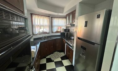 Venta casa de 4 amb. c/ quincho pileta y pque.