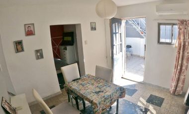 PH de 3 ambientes en venta. La Tablada