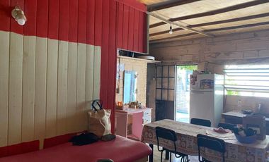 Galpon a la venta a 300 metros de Blas Parera 9200