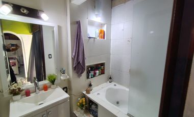 VENTA CASA BAJO P.H. REMEDIOS DE ESCALADA