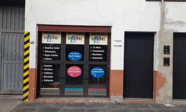 local muy amplio con baño