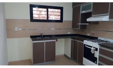 DEPARTAMENTO con COCHERA 2 Amb. a ESTRENAR - EXCELENTE