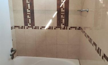 ALQUILER Y VENTA DE EXCELENTE DEPARTAMENTO DUPLEX 3 AMBIENTES EN LUISGUILLÓN CON COCHERA - EN COMPLEJO - 80 M²