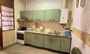 Venta Casa 3 Amb. con Garaje y Galpón &quotOportunidad"
