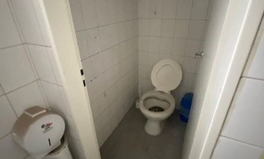 EN VENTA INMUEBLE COMERCIAL MORON CENTRO