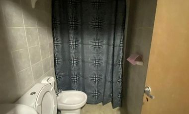 EN VENTA INMUEBLE COMERCIAL MORON CENTRO