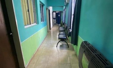 EN VENTA INMUEBLE COMERCIAL MORON CENTRO
