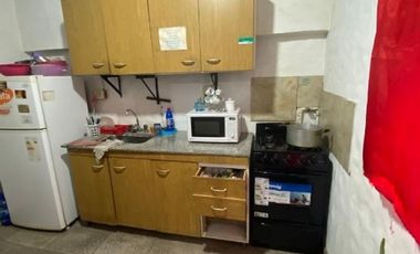 EN VENTA INMUEBLE COMERCIAL MORON CENTRO