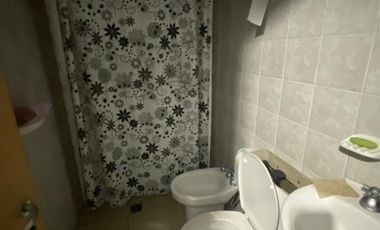 EN VENTA INMUEBLE COMERCIAL MORON CENTRO